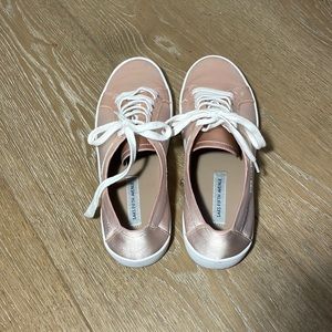 Saks fifth avenue sneakers